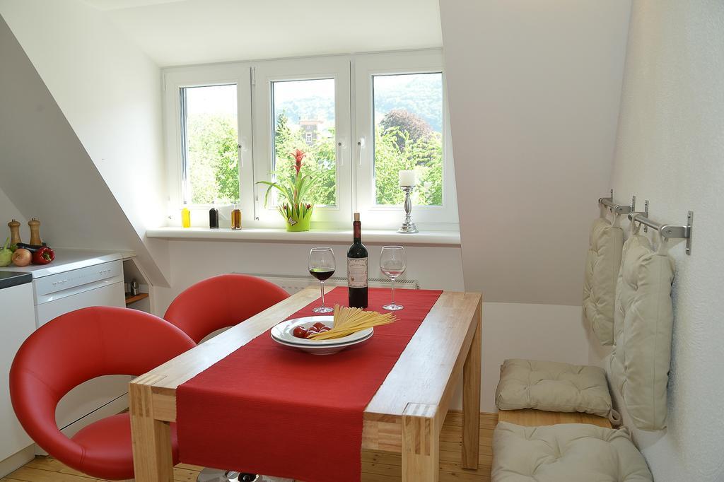 Sonnenhaus Ferienwohnungen Traben-Trarbach Værelse billede